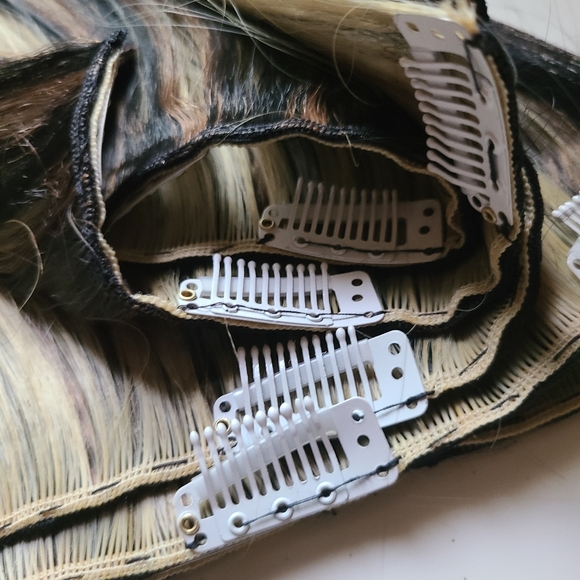 🆕️ 5 pcs 12 inch Double Wefted Clip in Set - Picture 9 of 11